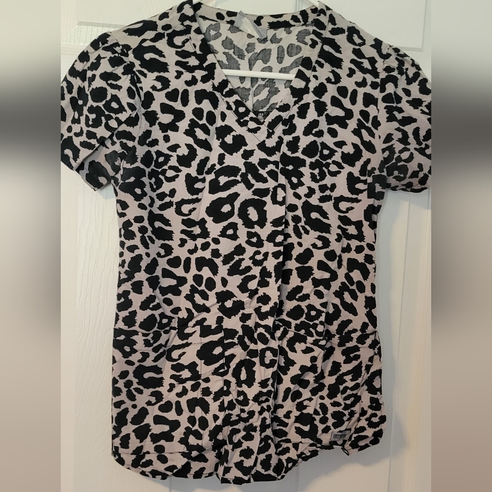 Women's Scrub Top